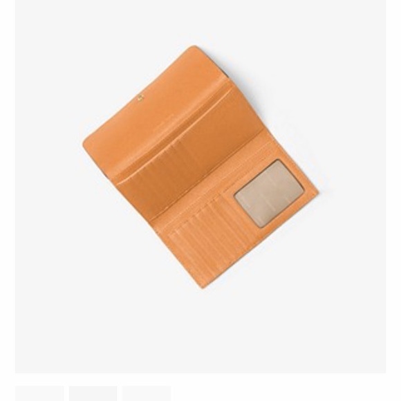 Michael Kors Wallet - Picture 2 of 3